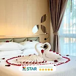 Clarian Hotel Beach Patong